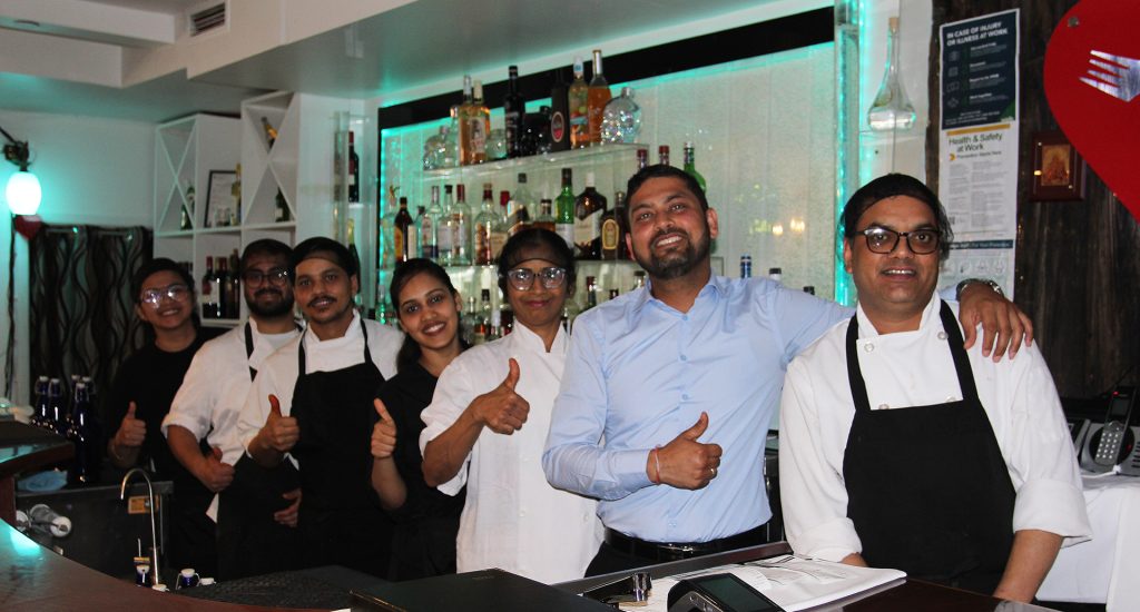 Dil Se staff